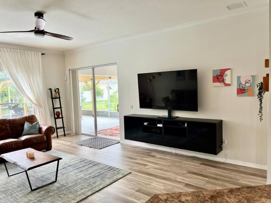 Sandy Oasis 5 Bedroom With Pool Sarasota Bradenton Exterior photo