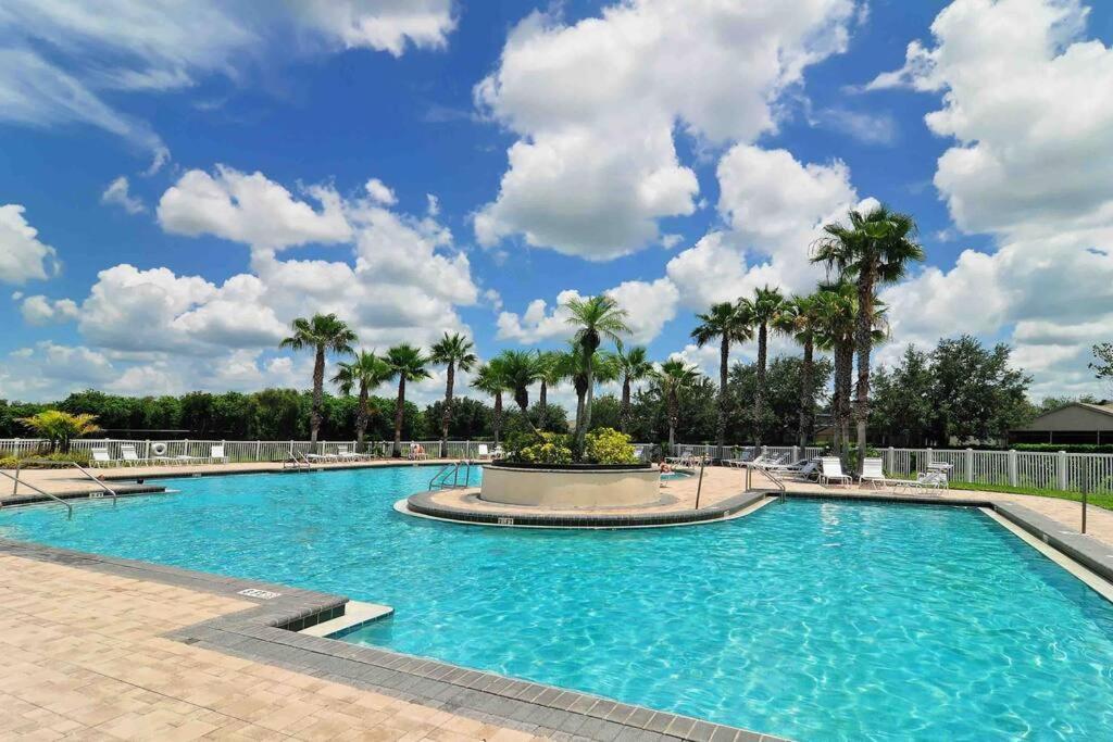 Sandy Oasis 5 Bedroom With Pool Sarasota Bradenton Exterior photo